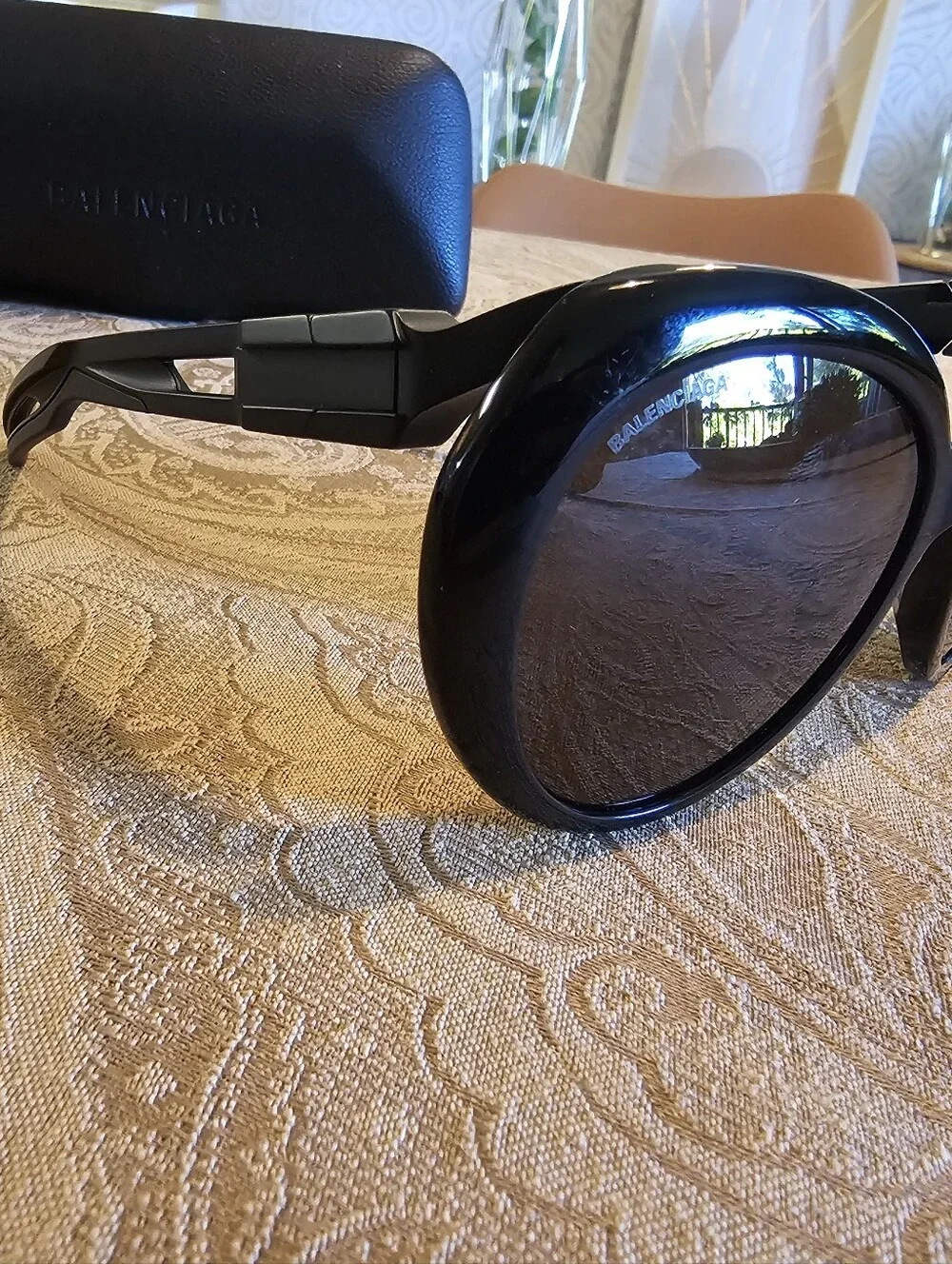 Balenciaga Black Round Oversized Sunglasses 100% Original